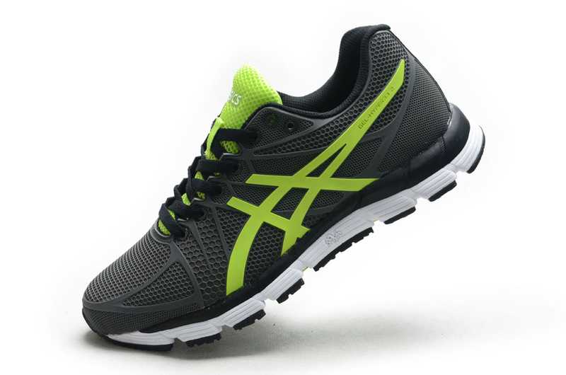 ASICS GEL HYPER33  asics chaussures de netball marque